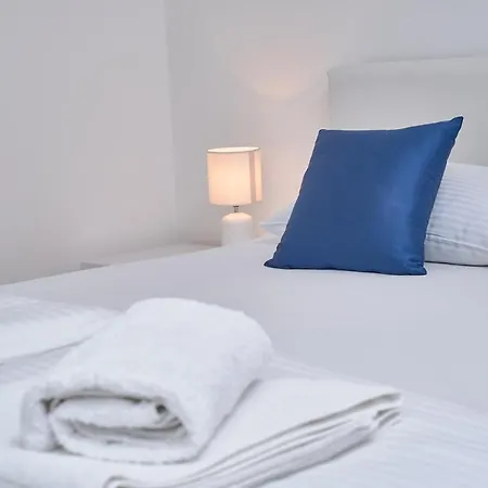 Andrea By Litto Апартаменти *