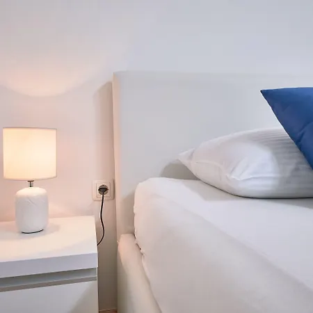 公寓 Andrea By Litto